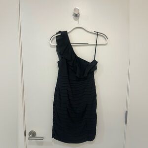 Alice + Olivia Black One-Shoulder Mini Dress Size 4